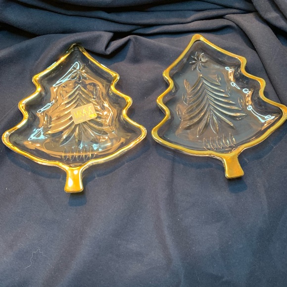 Mikasa crystal christmas tree platter